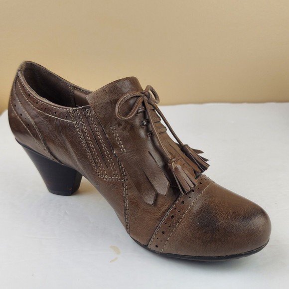 baretraps ladies shoes